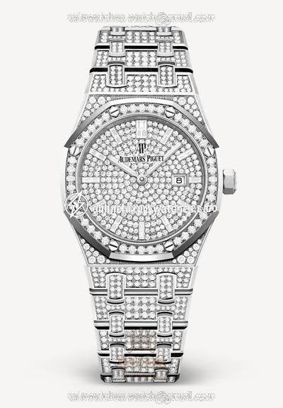 Audemars Piguet Royal Oak Watch 67652BC.ZZ.1265BC.01 33 mm White gold Case Silver Dial