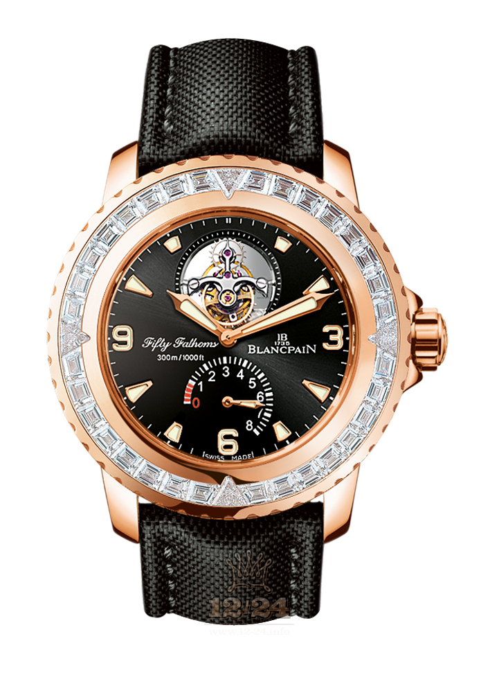 Blancpain Fifty Fathoms Watch 5025-6230-52A 45 mm Red gold Case Black Dial