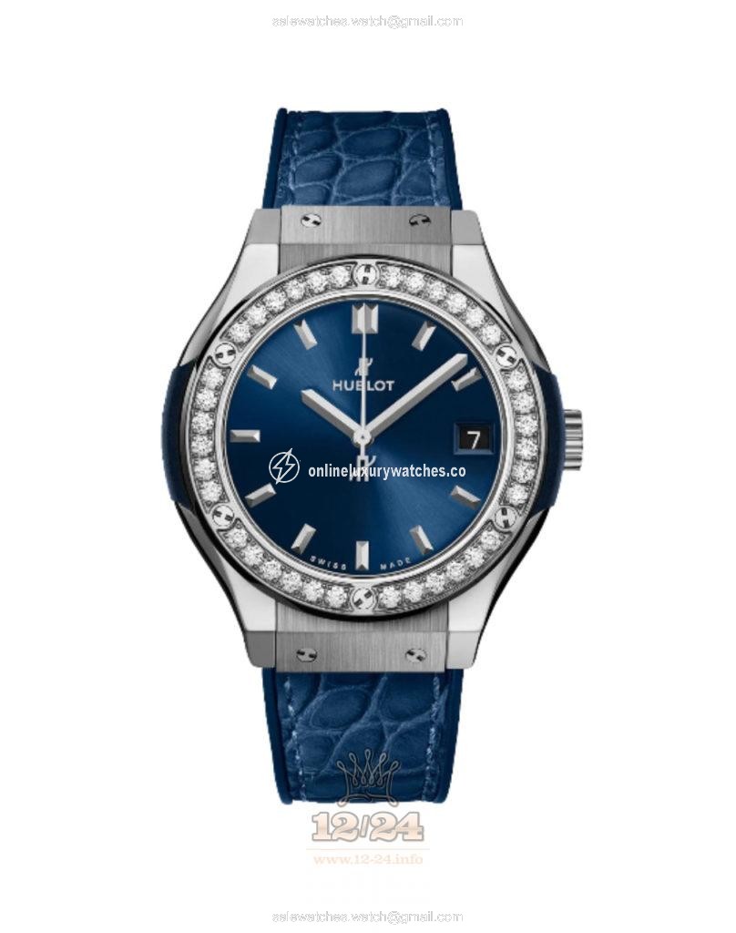 Hublot Classic Fusion Watch 581.NX.7170.LR.1104 33 mm Titanium Case Dark blue Dial