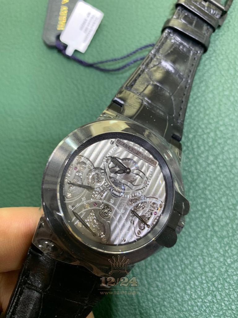 Harry Winston The Ocean Collection